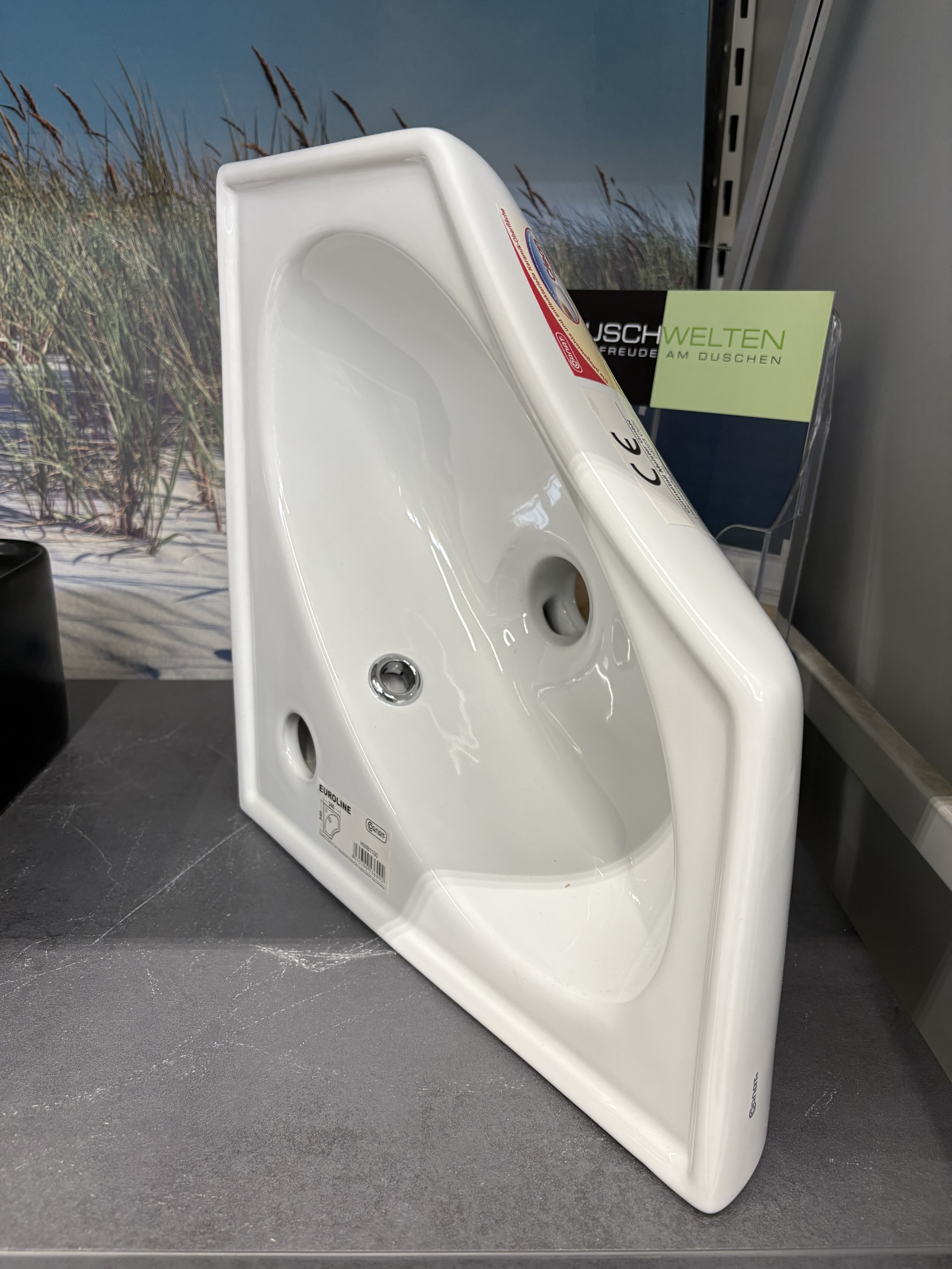 Euroline Eckhandwaschbecken weiß